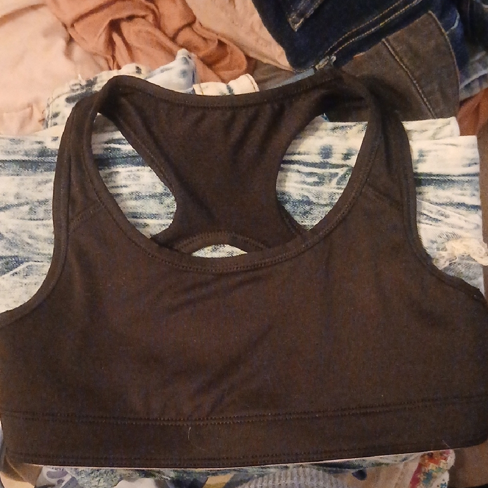 Nwot Girls Black Sports Bra